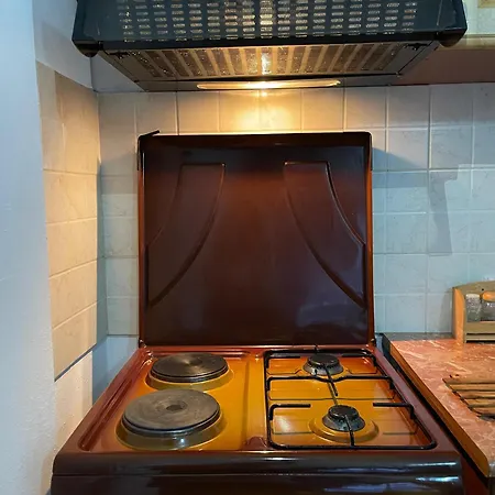 Klevi Apartment