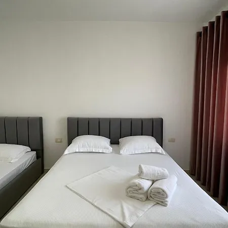Klevi Apartment