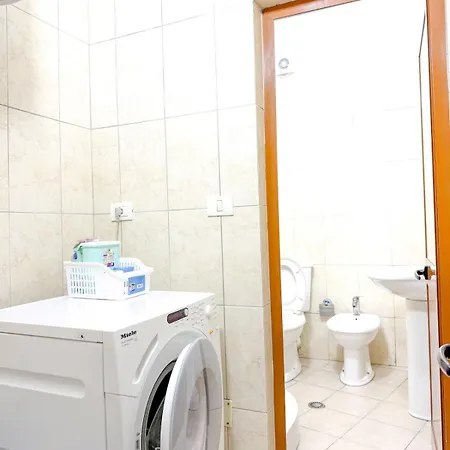 Apartament Klevi *