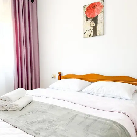 Klevi Apartament Golem (Tirana)