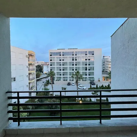 Klevi Golem (Tirana)