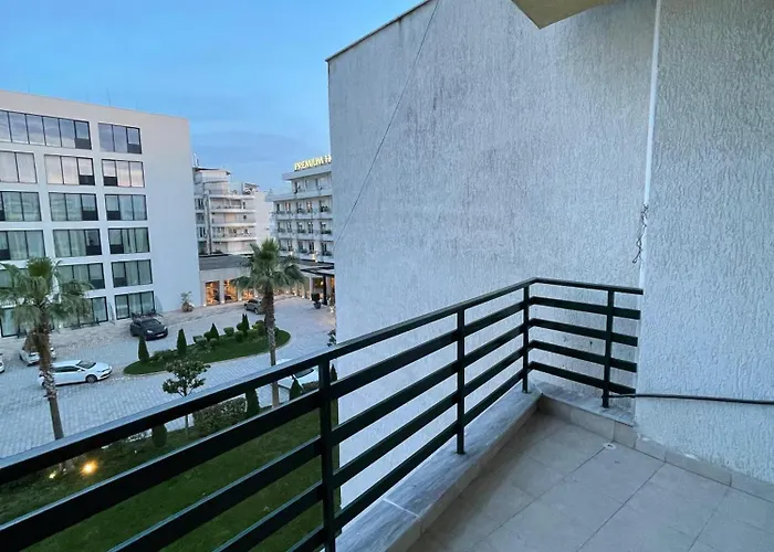 アパート Klevi *